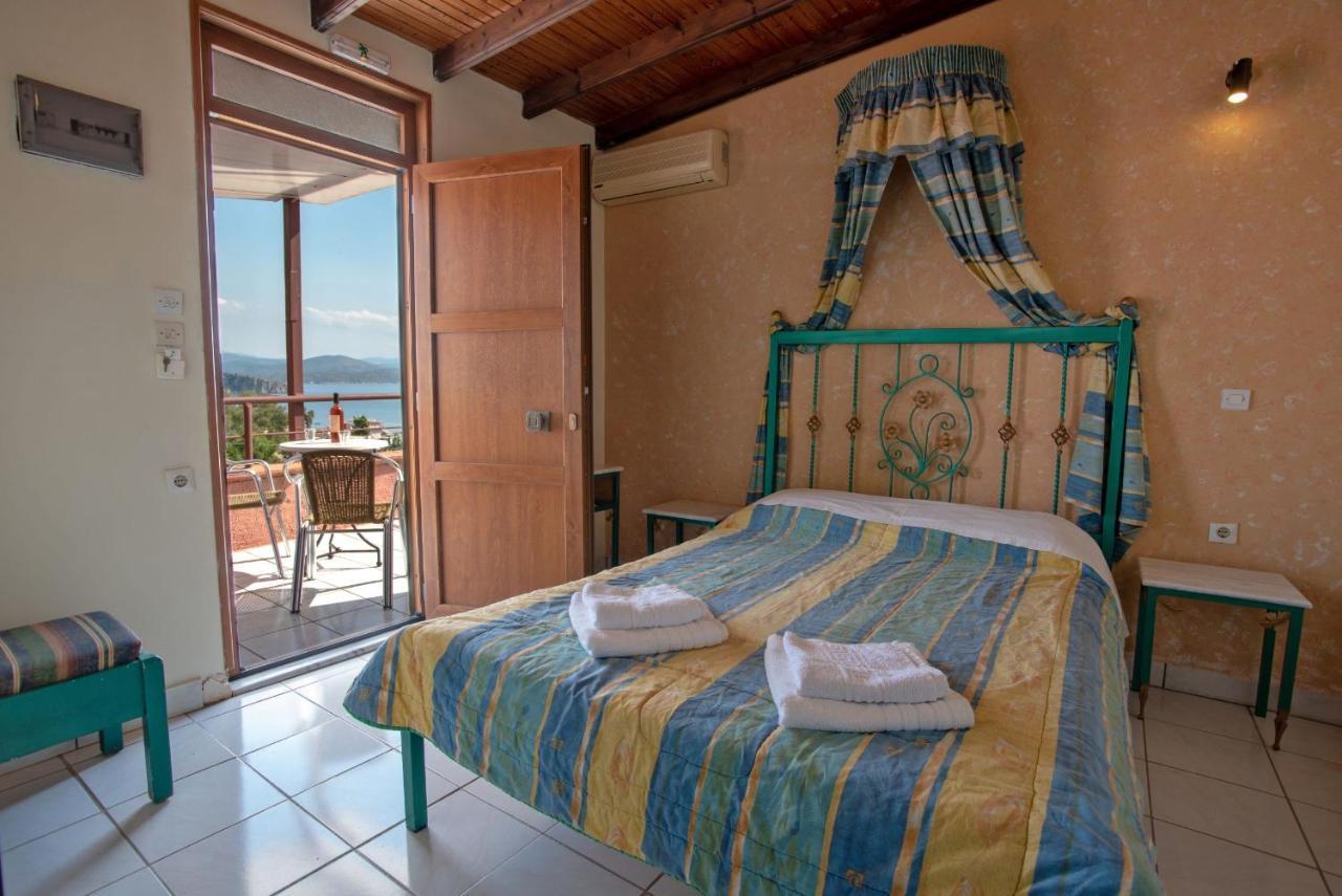 Kleoni Club Apartments Толон Экстерьер фото