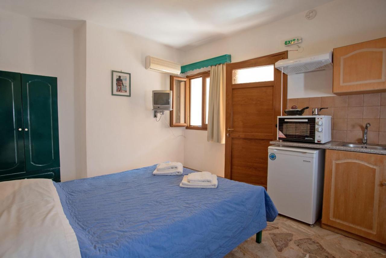 Kleoni Club Apartments Толон Экстерьер фото