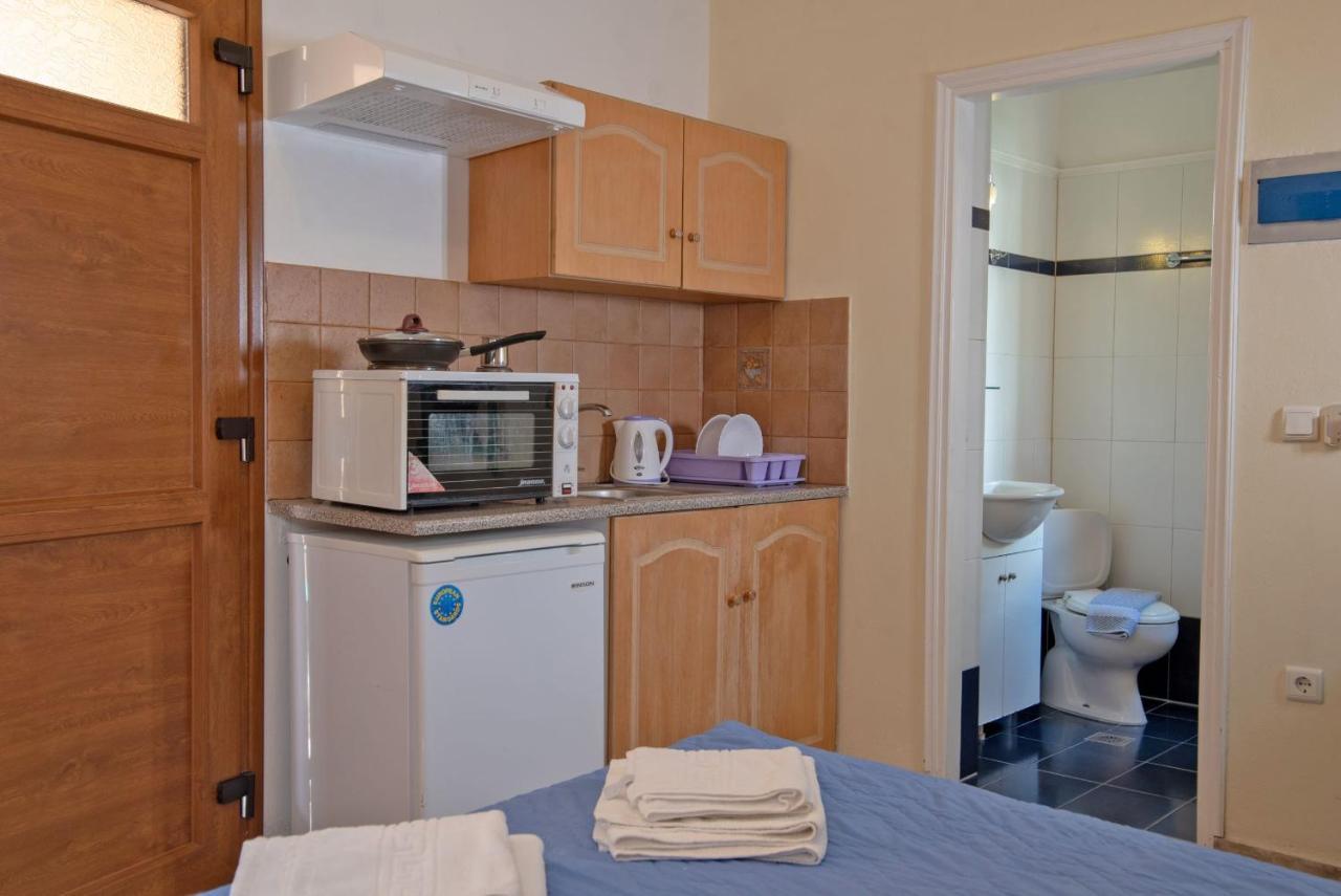 Kleoni Club Apartments Толон Экстерьер фото